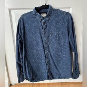 Gap polka dot long sleeve button up. Men’s medium